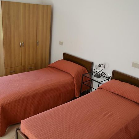 Casa Vacanze Valdamone ชูเวเรโต ภายนอก รูปภาพ