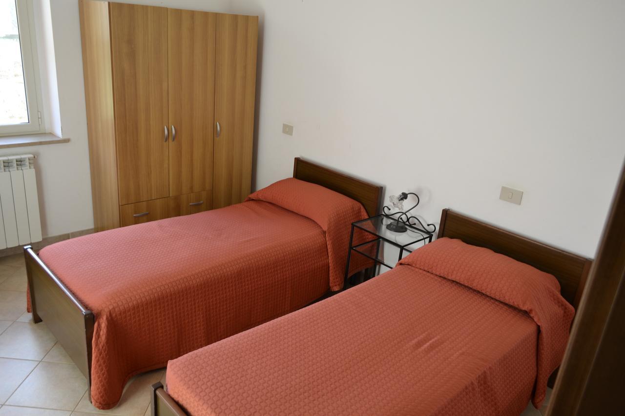Casa Vacanze Valdamone ชูเวเรโต ภายนอก รูปภาพ