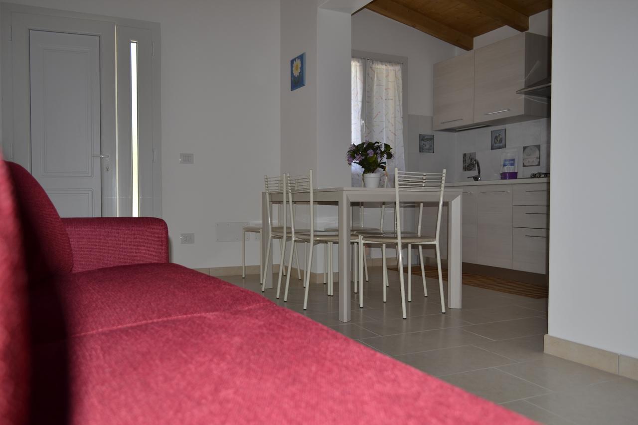 Casa Vacanze Valdamone ชูเวเรโต ภายนอก รูปภาพ