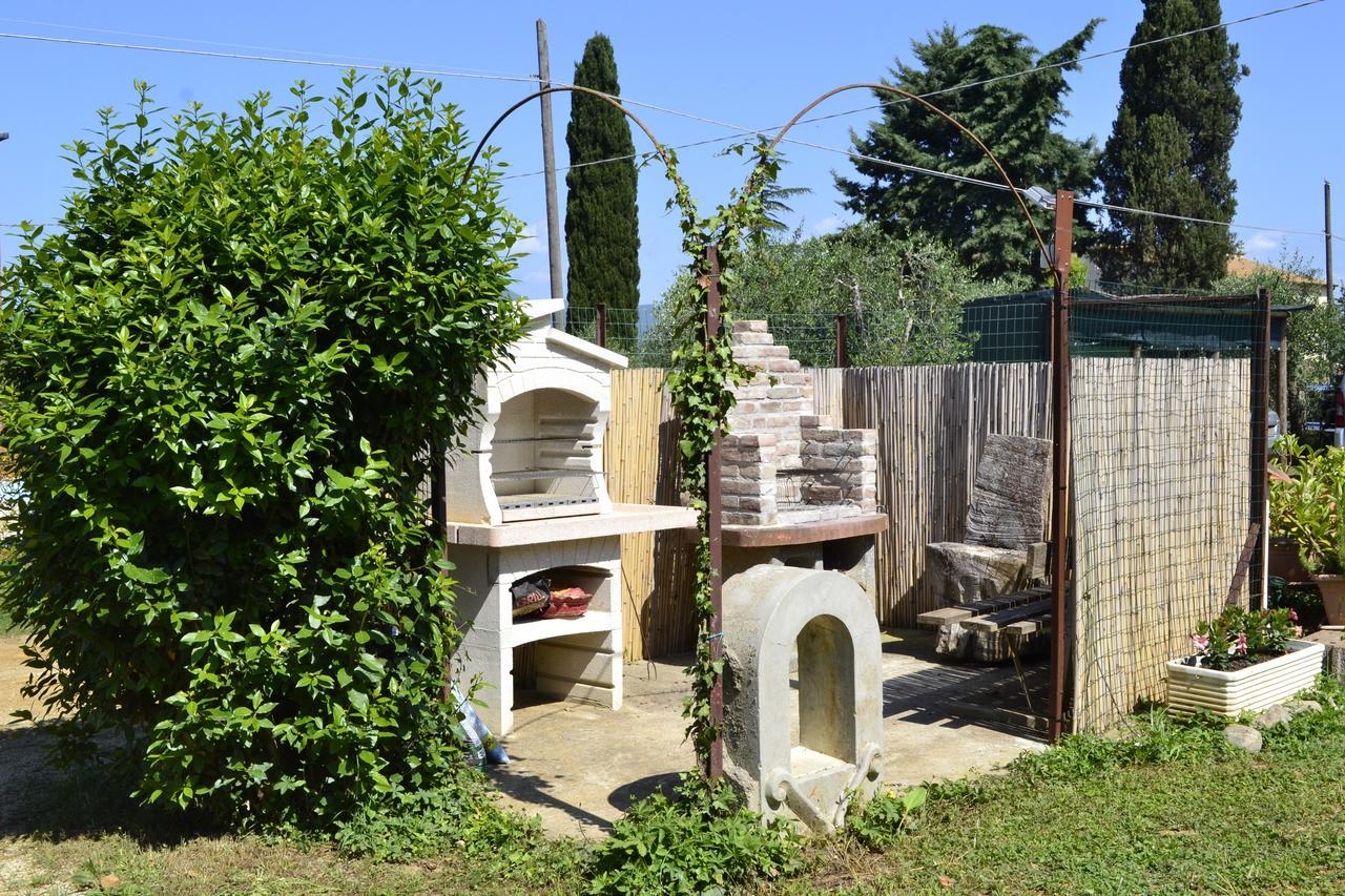 Casa Vacanze Valdamone ชูเวเรโต ภายนอก รูปภาพ