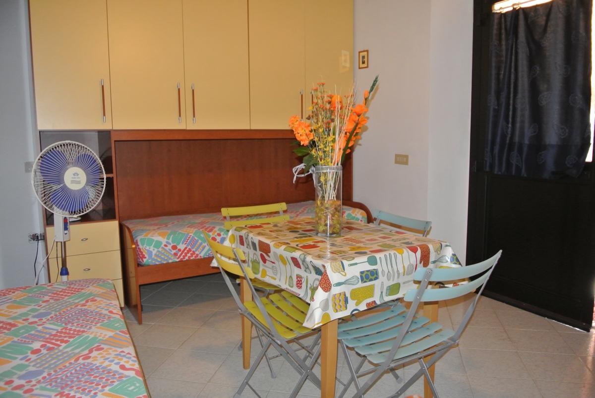Casa Vacanze Valdamone ชูเวเรโต ภายนอก รูปภาพ